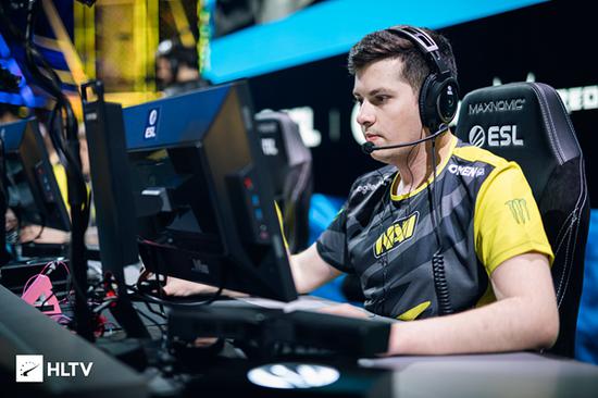 ZmjjKK创VCT BO5新纪录 111杀引发热议